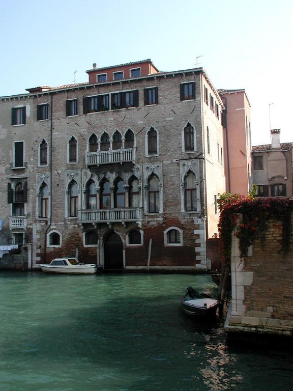 At A Palazzo Bed & Breakfast Venice